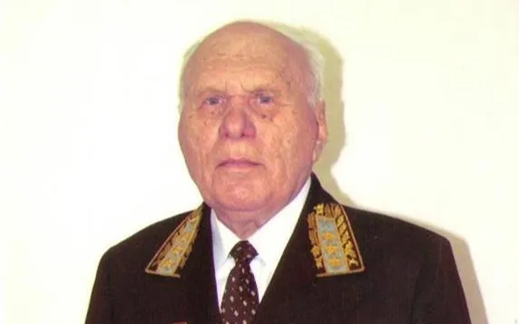 История карьеры Николая Ивановича Костюнина