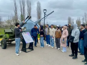 Более 40 иностранных студентов НГТУ имени Р.Е. Алексеева из 14 стран мира посетили Парк Победы