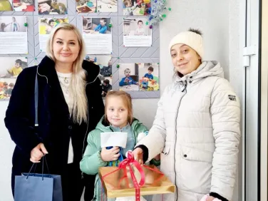 Ольга Гусева исполнила мечту 6-летней девочки в рамках акции «Елка желаний»