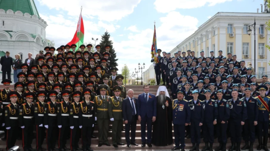 Глеб Никитин встретился с воспитанниками Минского суворовского военного училища и Нижегородского кадетского корпуса ПФО им. В.Ф. Маргелова