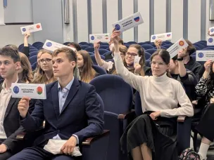 В НГЛУ имени Н.А. Добролюбова состоялась игра «Нижегородская модель ШОС»