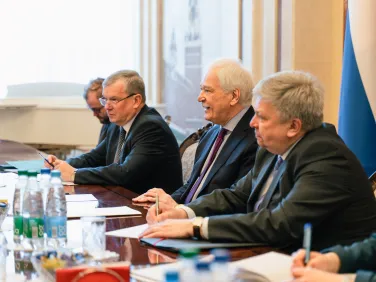 Глеб Никитин провел встречу с чрезвычайным и полномочным послом РФ в Республике Беларусь Борисом Грызловым