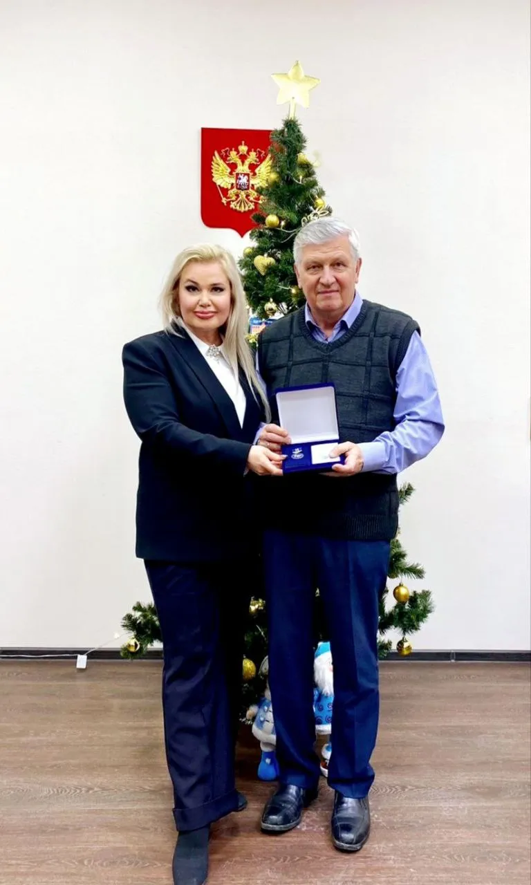 Сегодня свой 70-летний юбилей отмечает Иван Николаевич Коновалов
